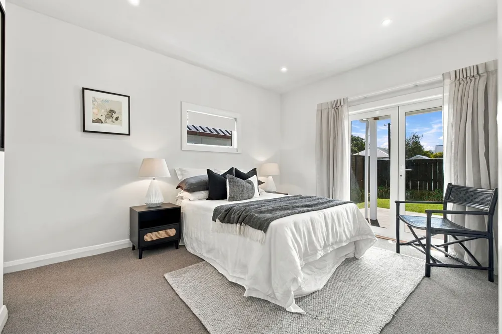 Photos of 38 Dryden Street