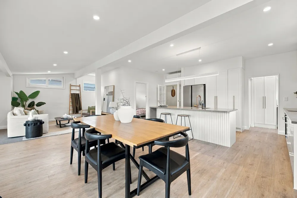 Photos of 38 Dryden Street
