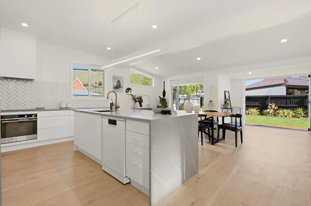 Photos of 38 Dryden Street
