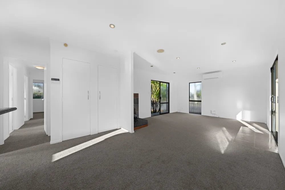 Photos of 6 Redcrest Avenue