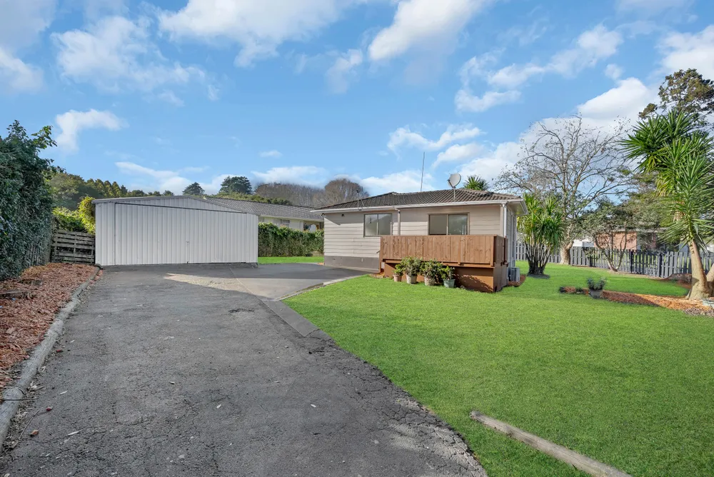 Photos of 6 Redcrest Avenue