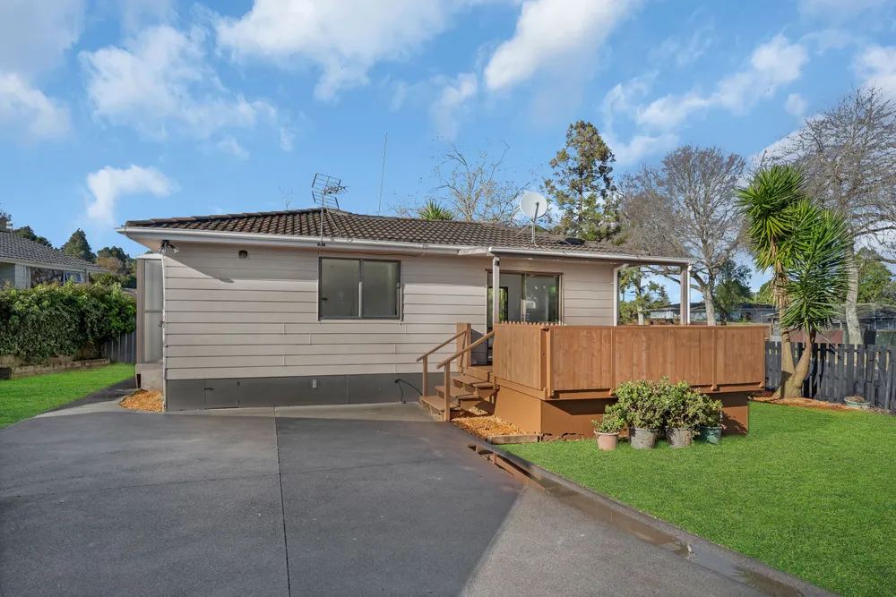 Photos of 6 Redcrest Avenue