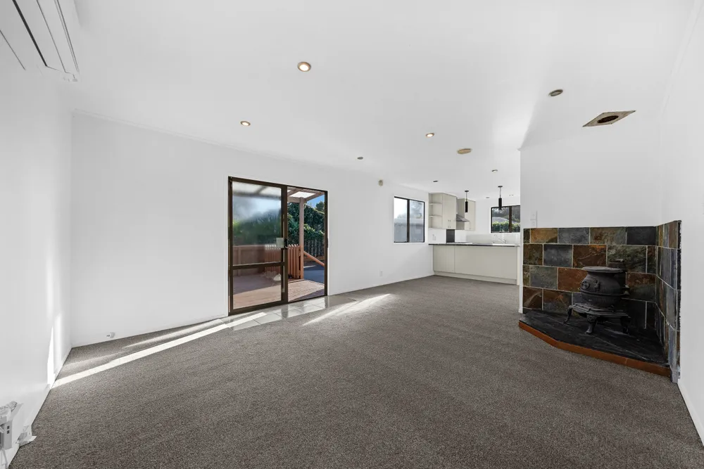 Photos of 6 Redcrest Avenue