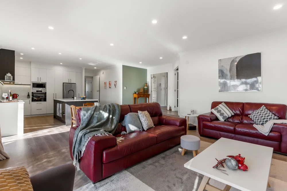 Photos of 4 Beirut Court