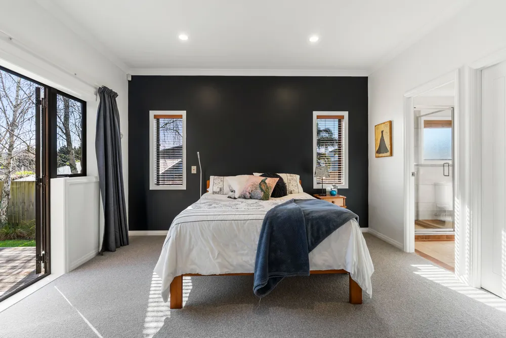 Photos of 4 Beirut Court