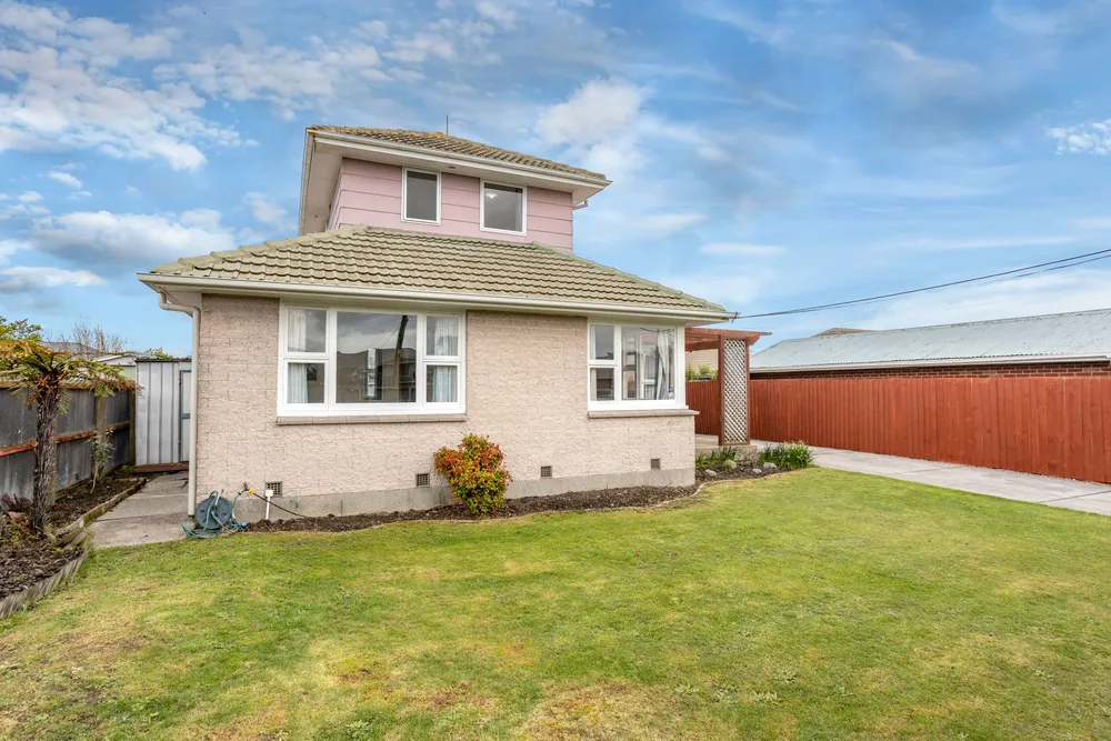 Photos of 37 Mountfort Street
