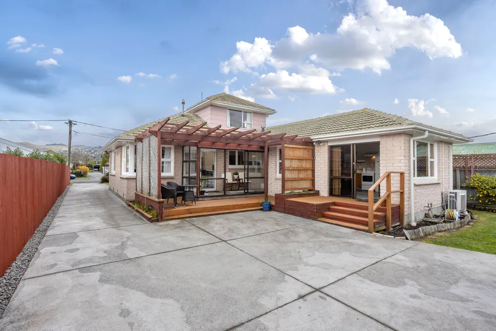 Photos of 37 Mountfort Street