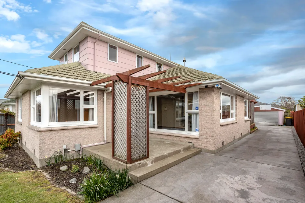 Photos of 37 Mountfort Street