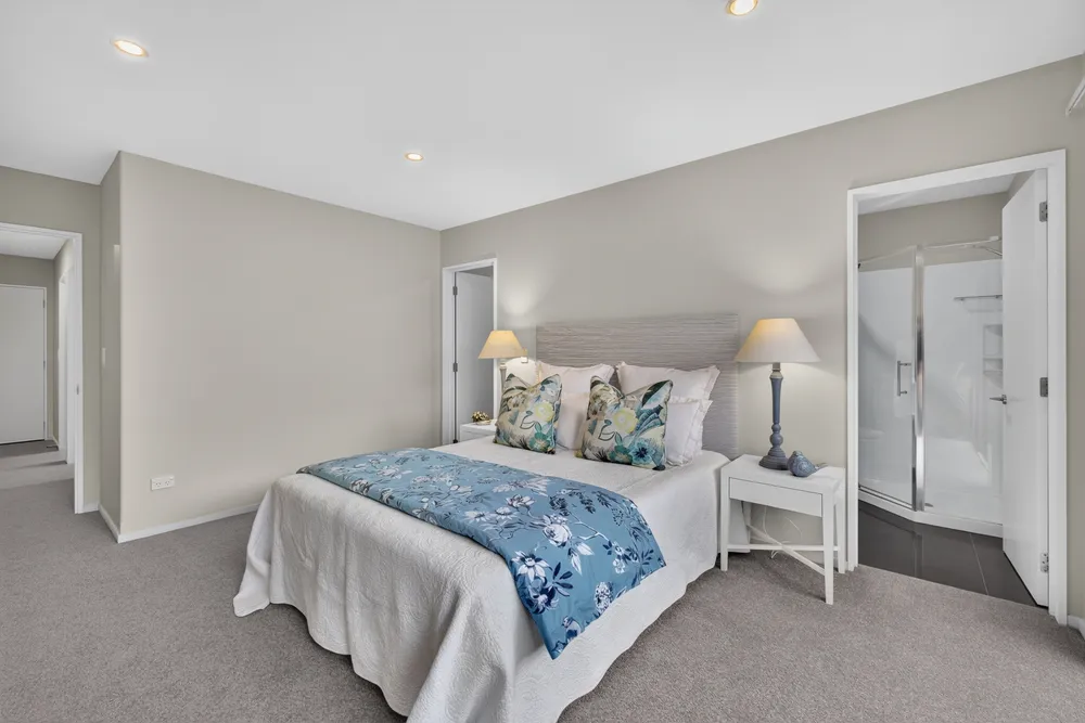 Photos of 1 Eastfield Drive