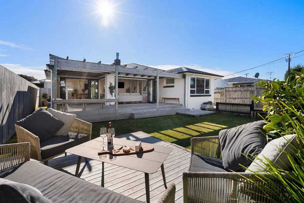 Photos of 4a Lachlan Avenue