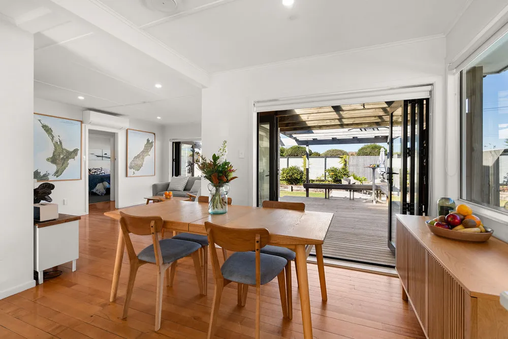 Photos of 4a Lachlan Avenue