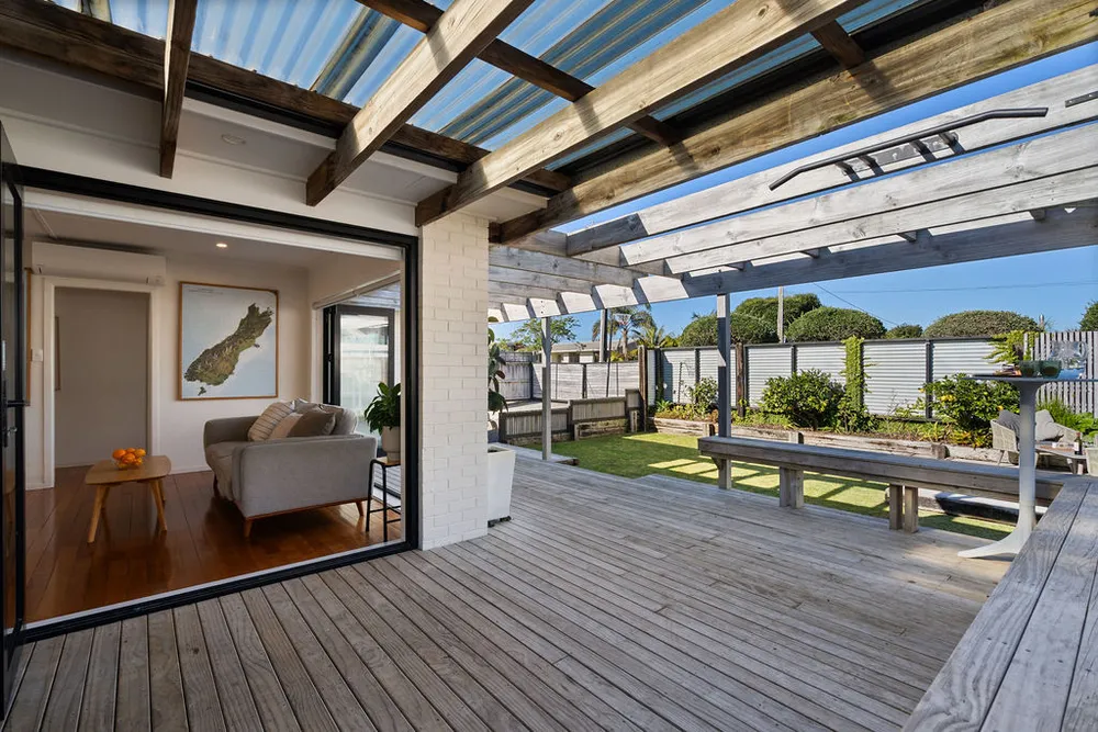 Photos of 4a Lachlan Avenue