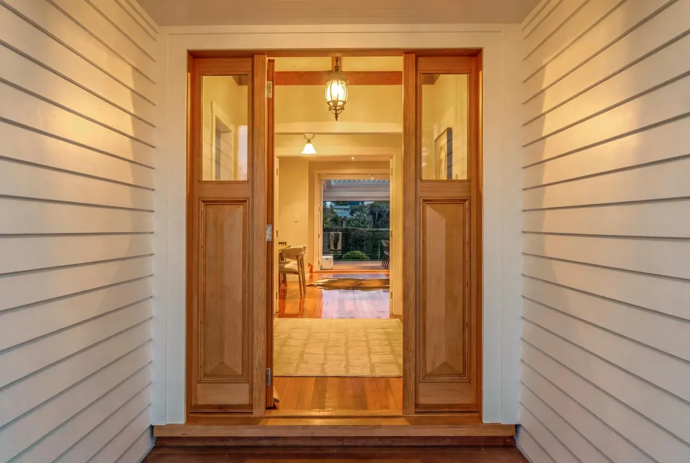 Photos of 46 Kelvin Road