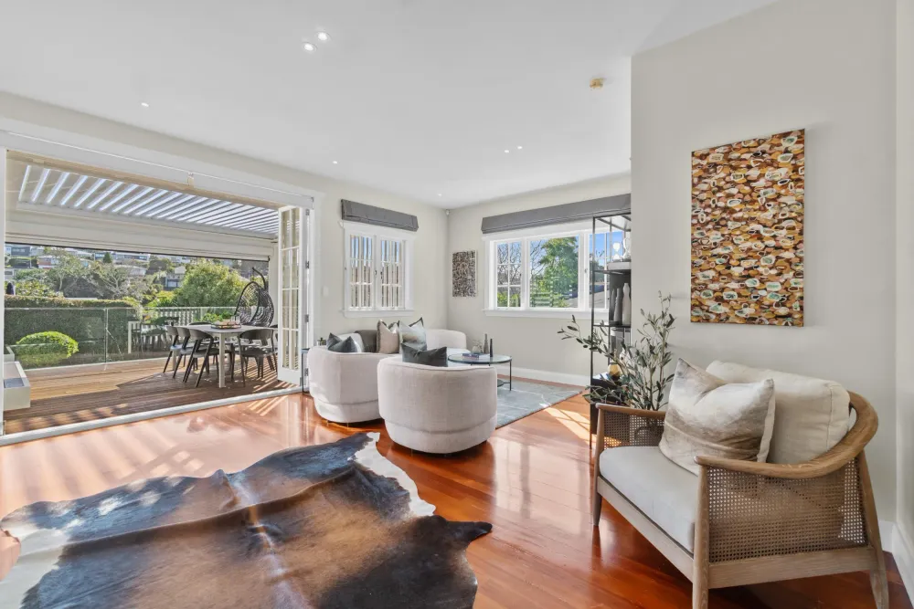Photos of 46 Kelvin Road