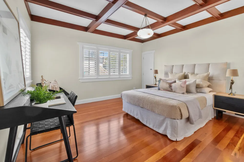 Photos of 46 Kelvin Road