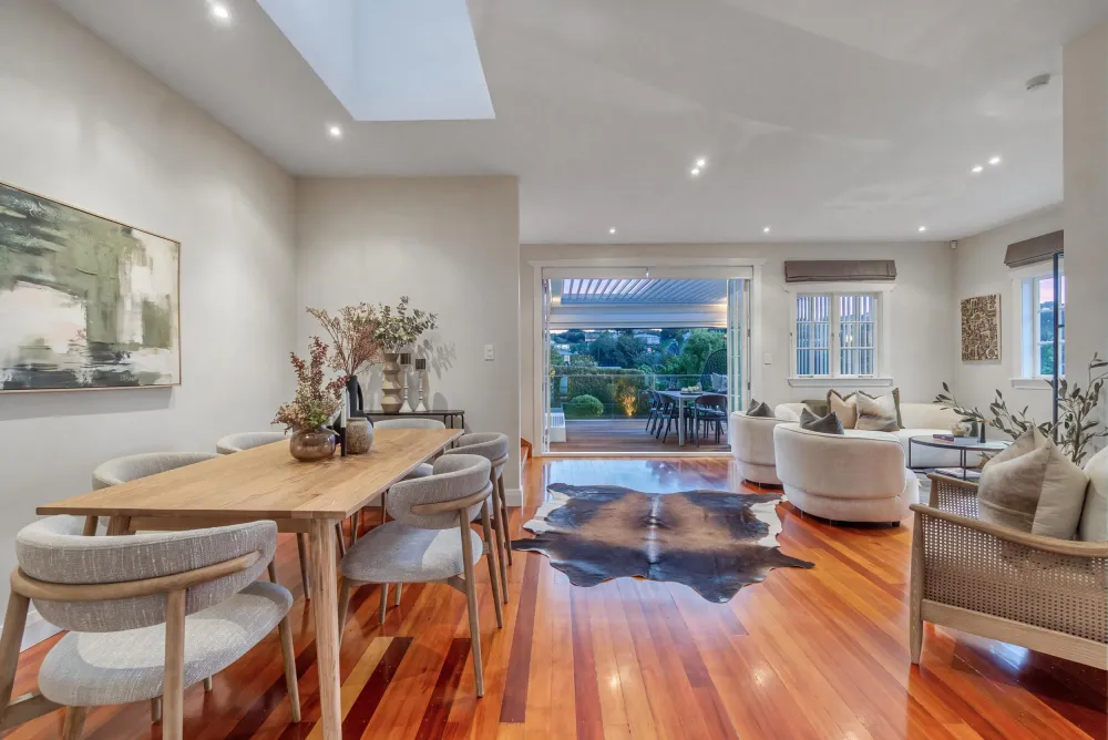Photos of 46 Kelvin Road