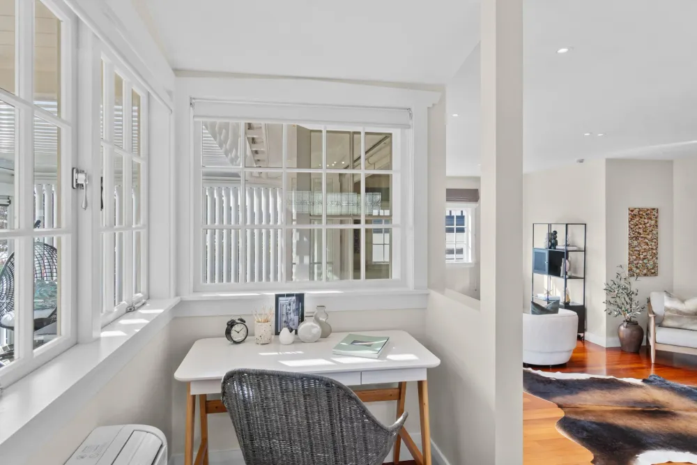 Photos of 46 Kelvin Road
