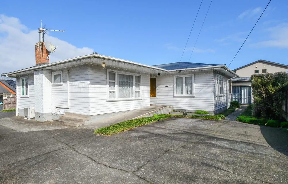 Photos of 9 Mahon Place