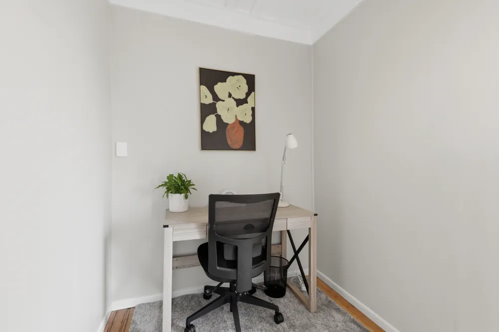 Photos of 5 Grotto Street
