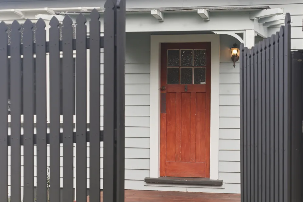 Photos of 5 Grotto Street