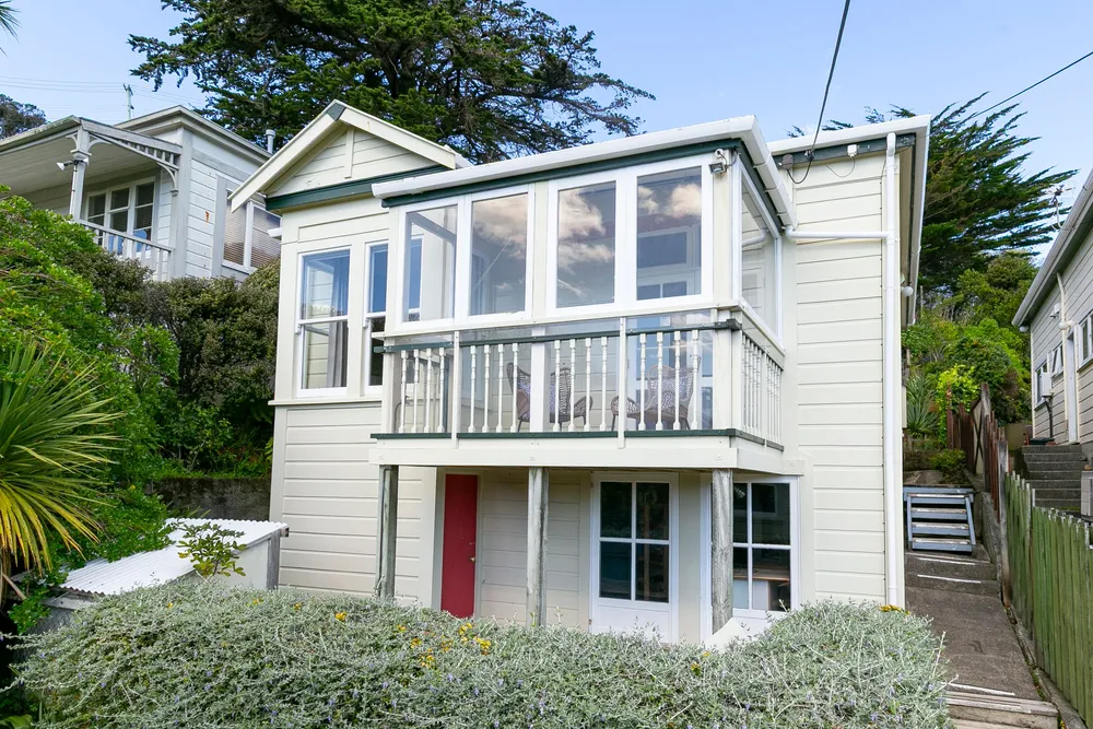 Photos of 15 Taft Street