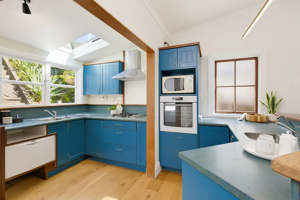 Photos of 15 Taft Street