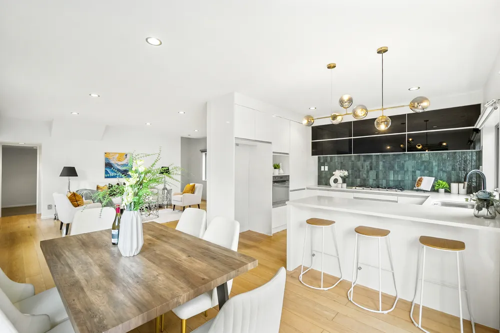 Photos of 249C St Johns Road