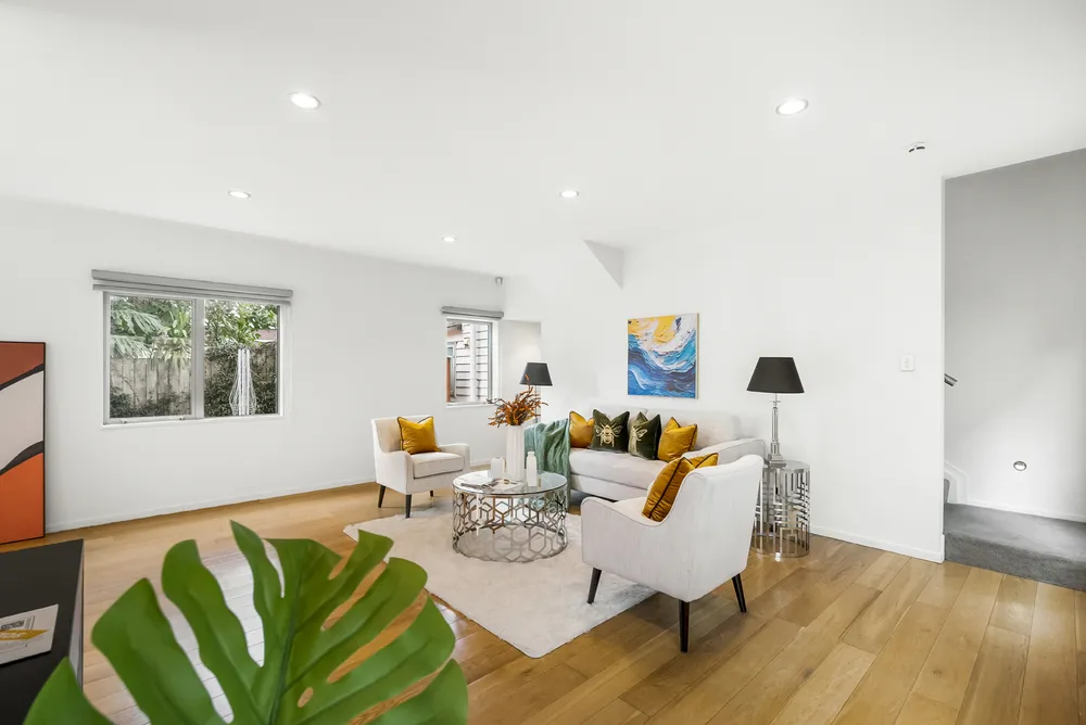 Photos of 249C St Johns Road