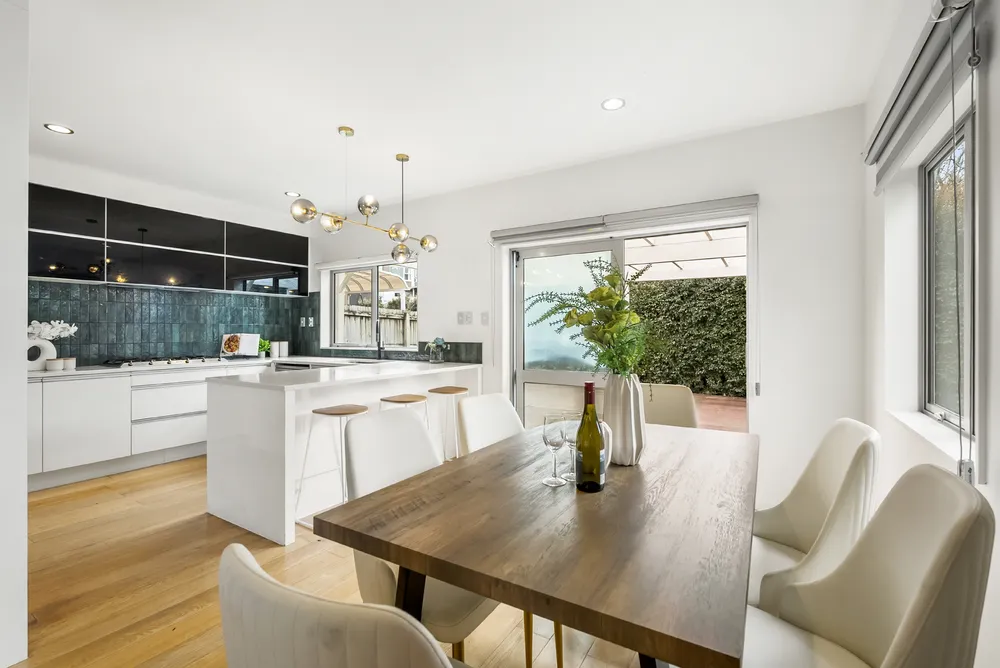 Photos of 249C St Johns Road
