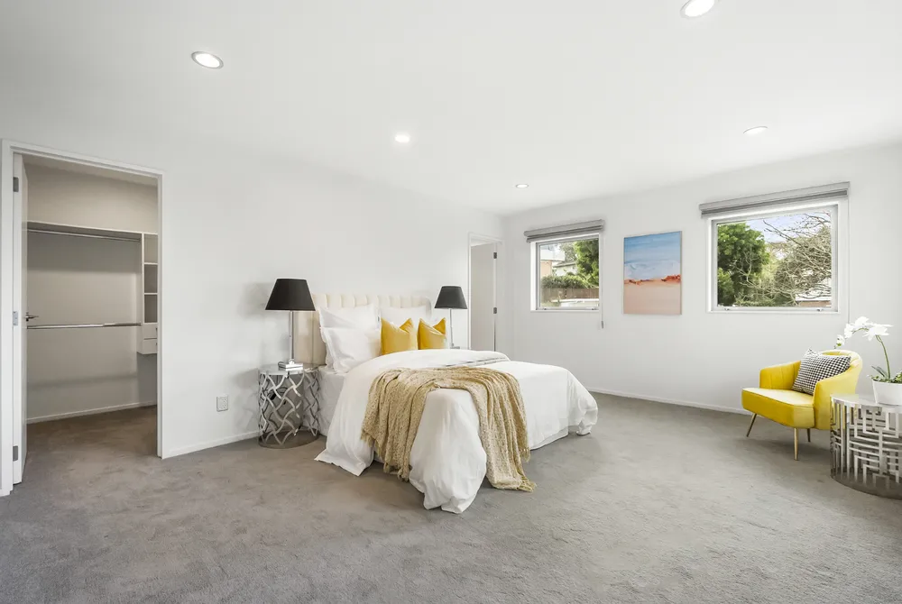 Photos of 249C St Johns Road
