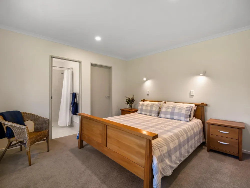 Photos of 12 River Oaks Drive