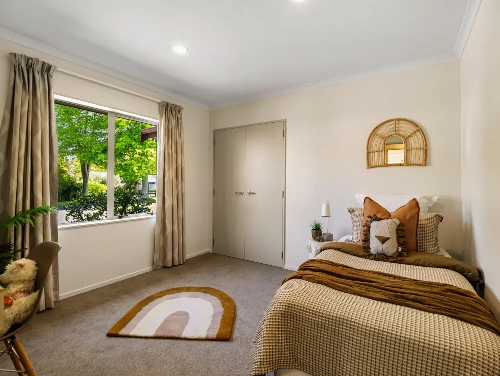Photos of 12 River Oaks Drive