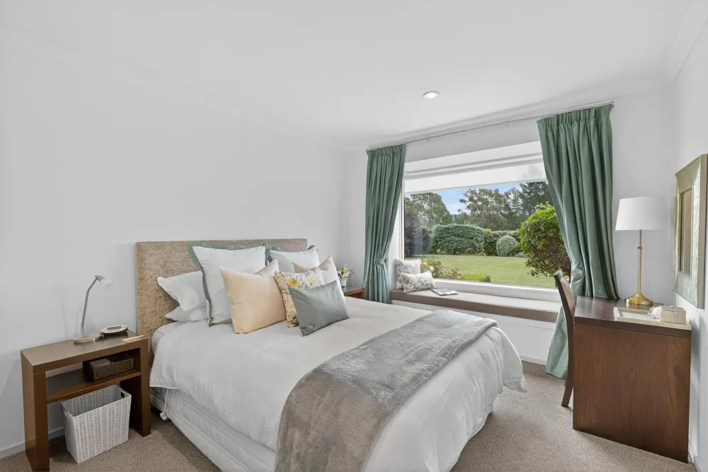 Photos of 225 Marshmans Road