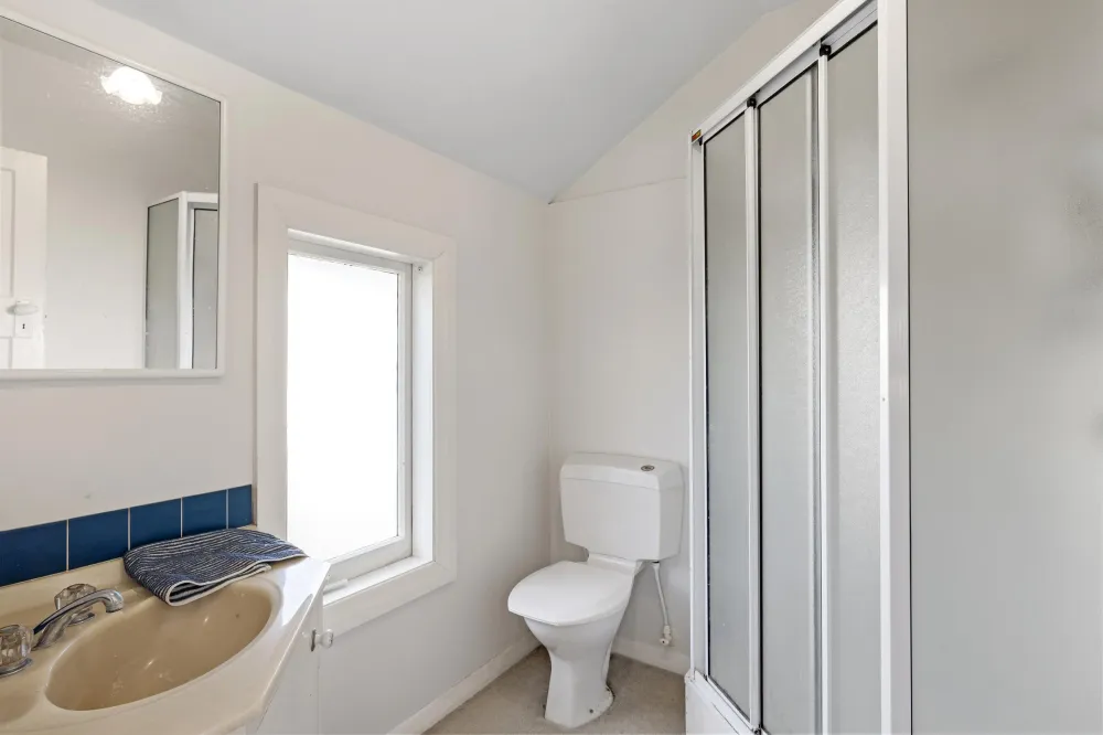 Photos of 39 Jacksons Road