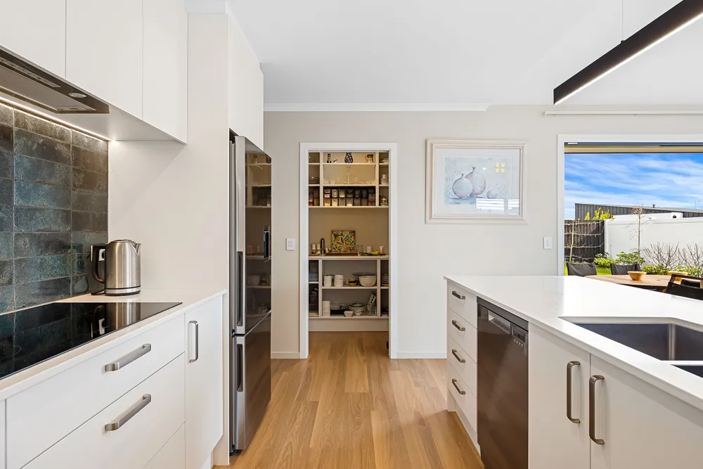 Photos of 103 Sutherlands Road