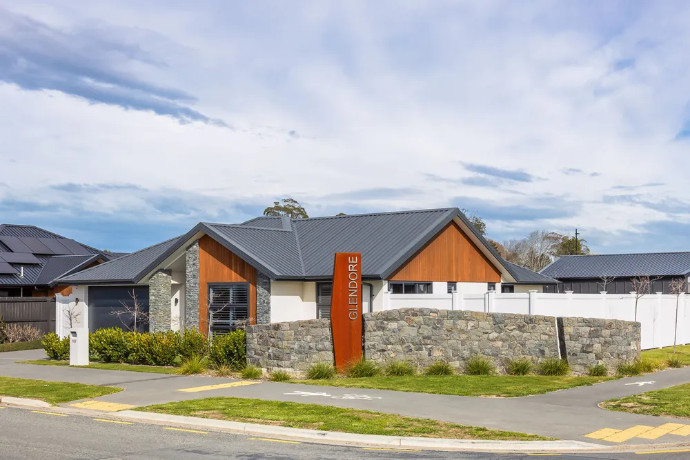 Photos of 103 Sutherlands Road