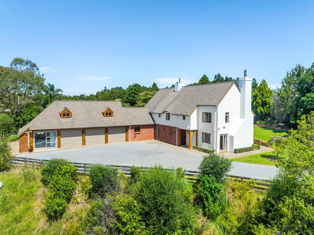 Photos of 61 Waipuna Road