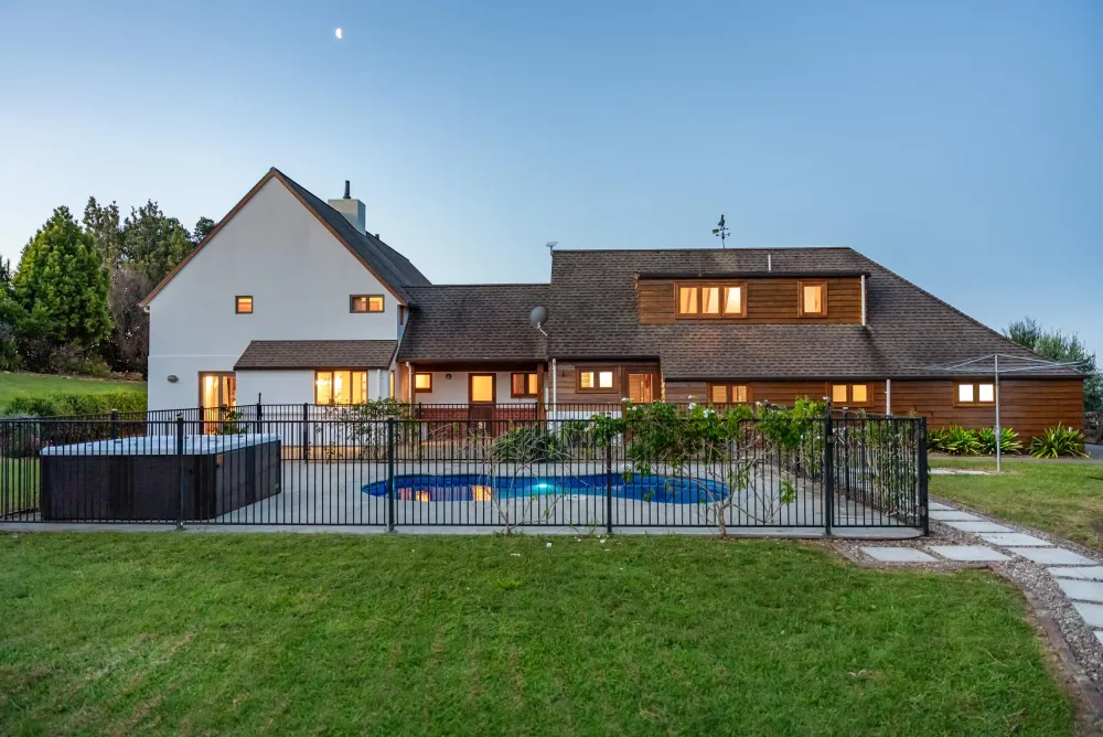 Photos of 61 Waipuna Road