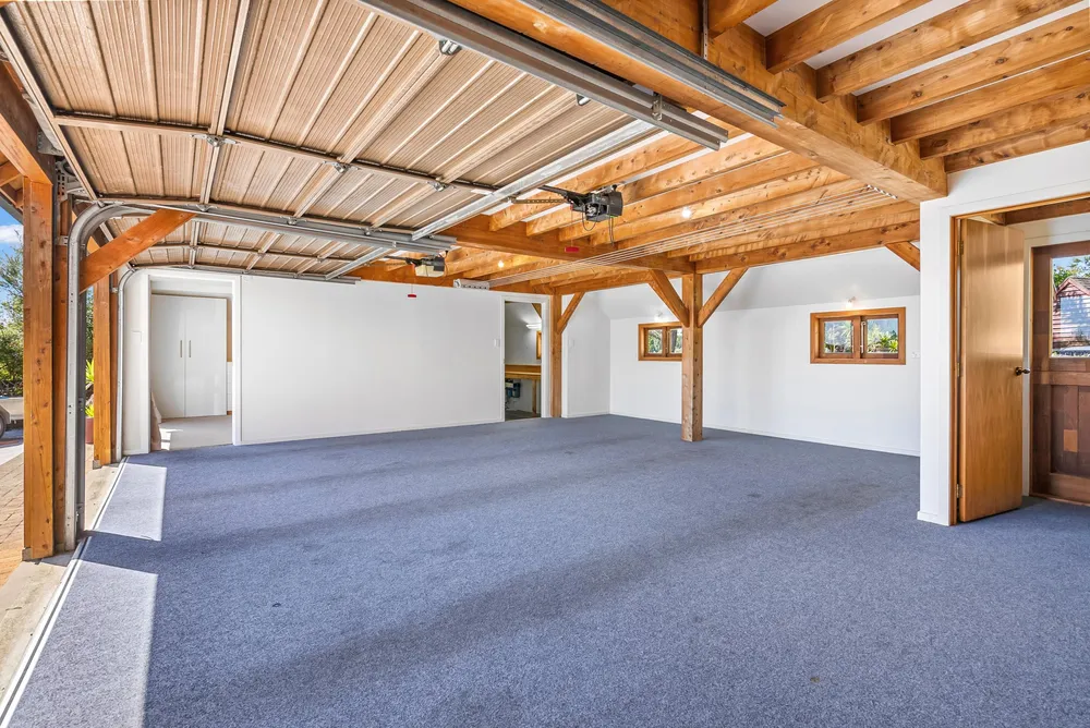 Photos of 61 Waipuna Road