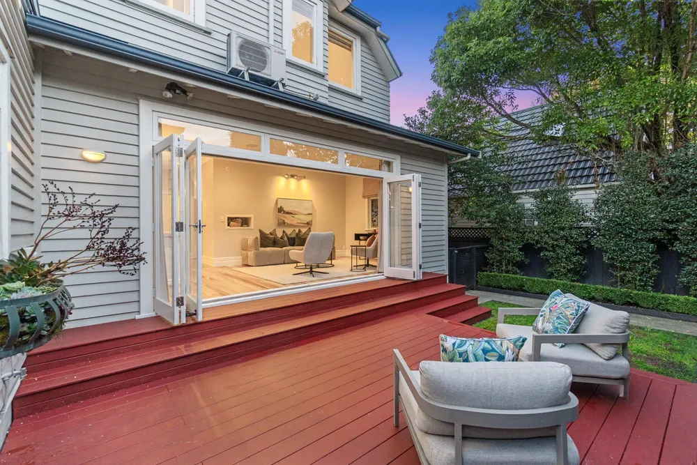 Photos of 6 Lewin Road