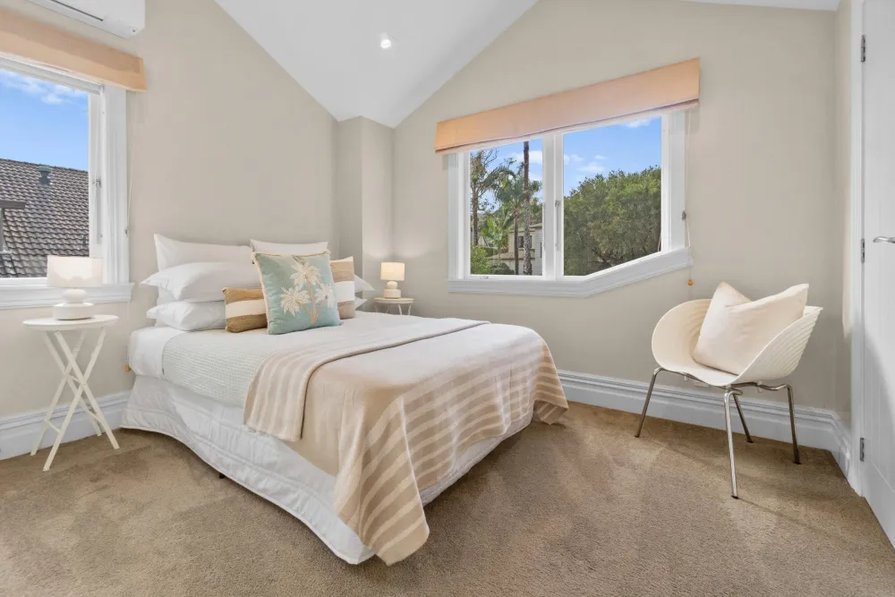Photos of 6 Lewin Road