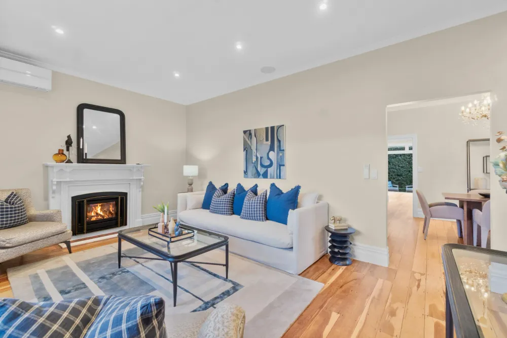 Photos of 6 Lewin Road
