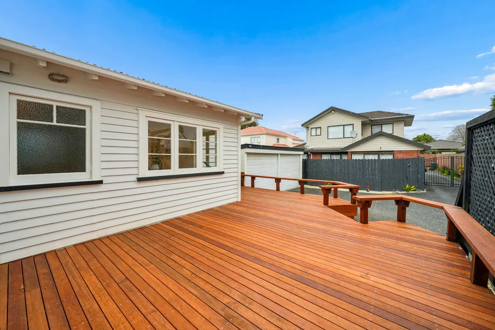 Photos of 34 Rangiatea Road