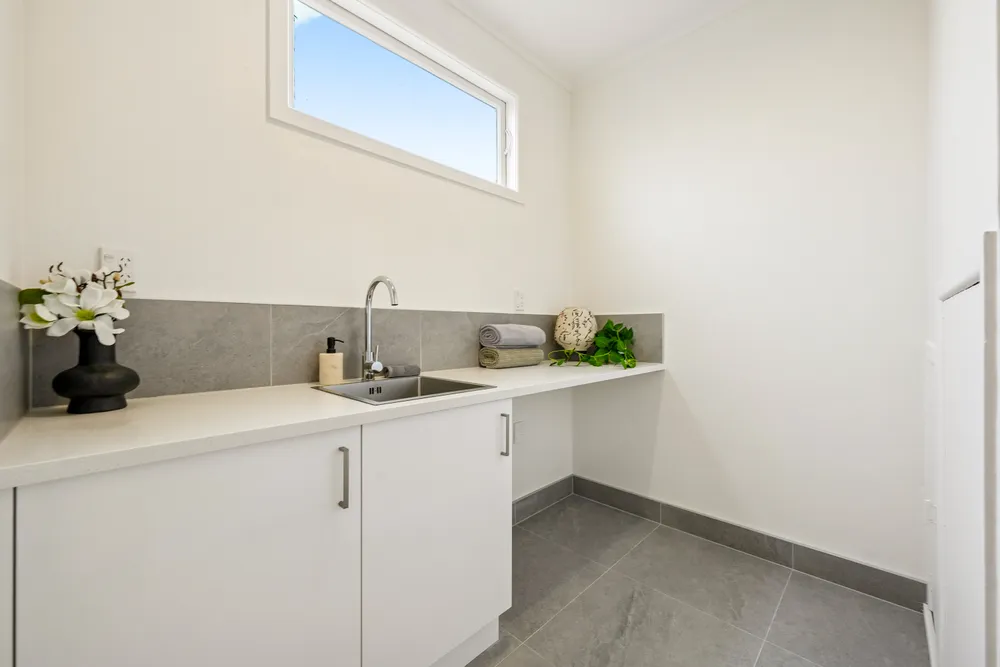 Photos of 34 Rangiatea Road