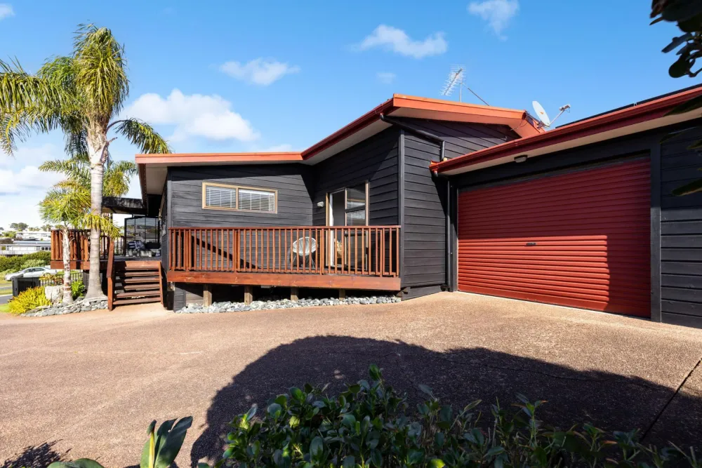 Photos of 51 Mera Road