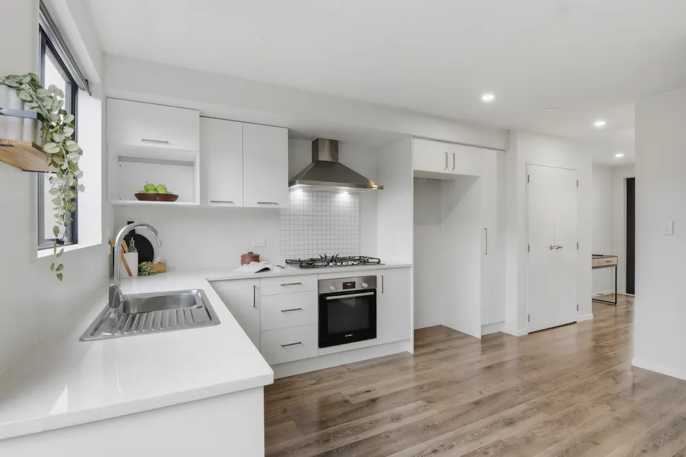 Photos of 34 Hiki Street