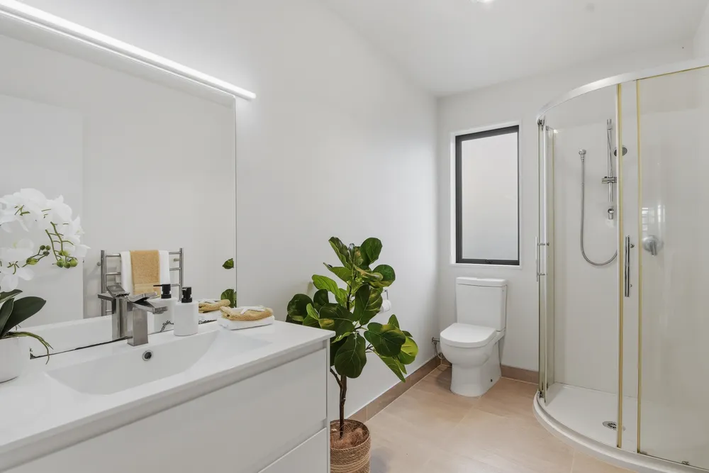 Photos of 34 Hiki Street