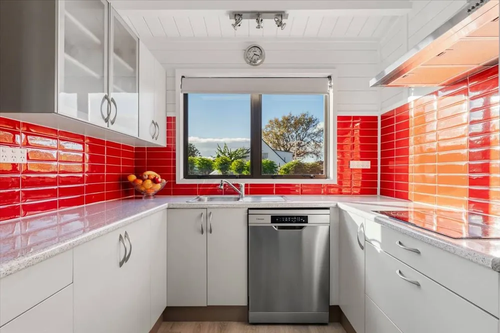 Photos of 62C Poike Road