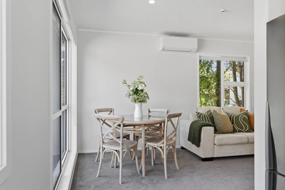 Photos of 129 West Hoe Heights