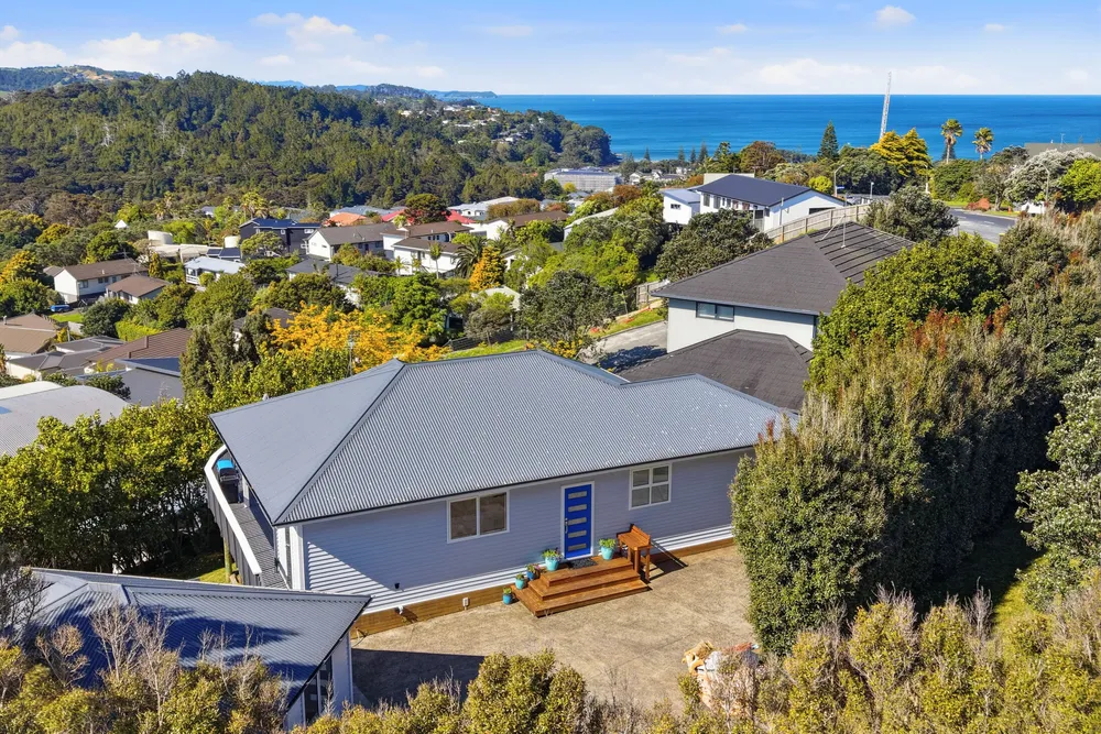 Photos of 129 West Hoe Heights